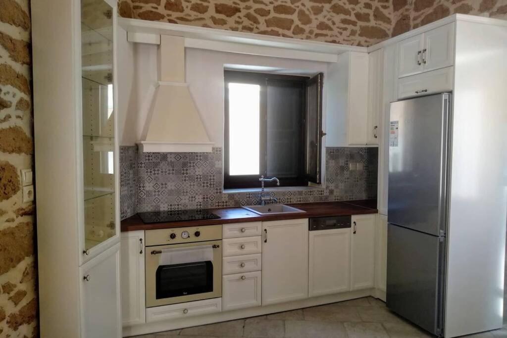 Traditional Stone House Сития Экстерьер фото